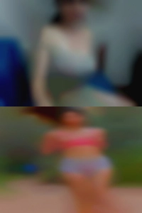 Beefy legs & bubble woman go sexy naked butt.