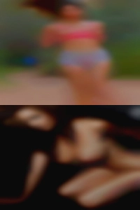 Steamy make out naked girls session.